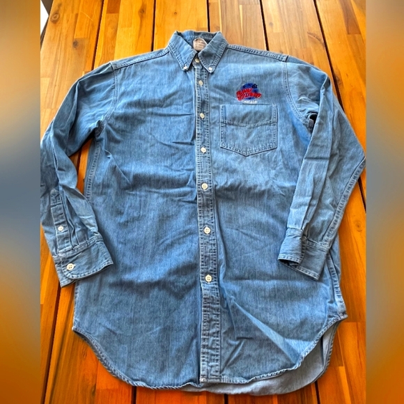 Planet Hollywood Chicago Vintage Blue Denim Cotton Button Down Pocket Shirt - Picture 1 of 4